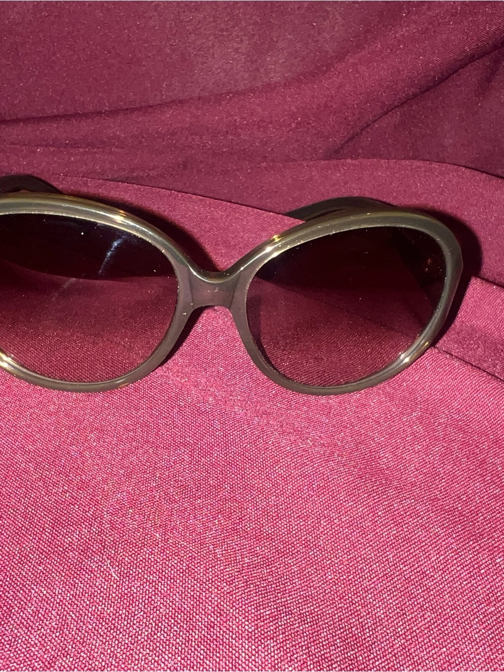 Club monaco Women's Oval Retro Sunglasses